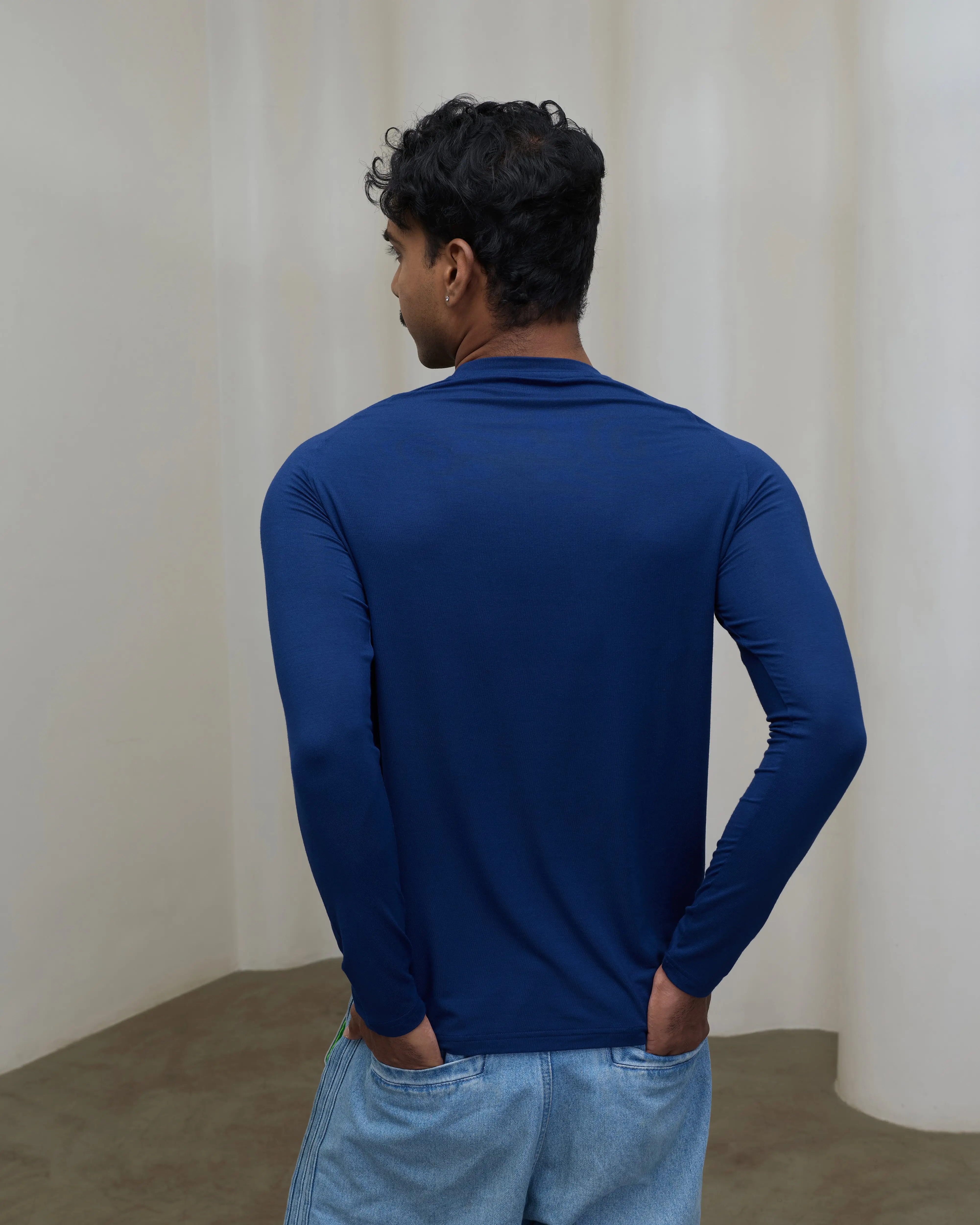 aeroyama™ Slim Fit Long Sleeve Tee view 3