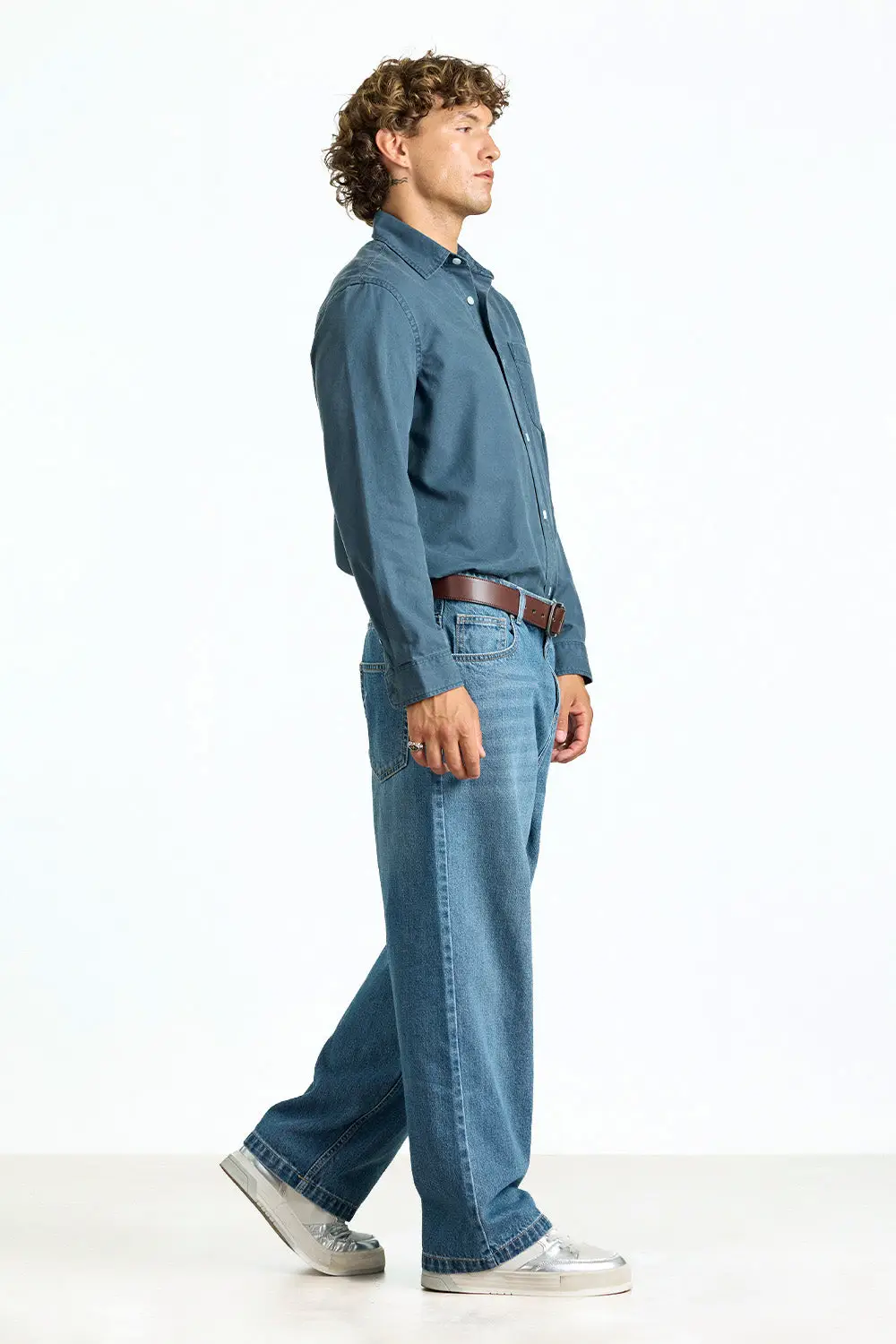 Blue Washed Out Jeans view 3